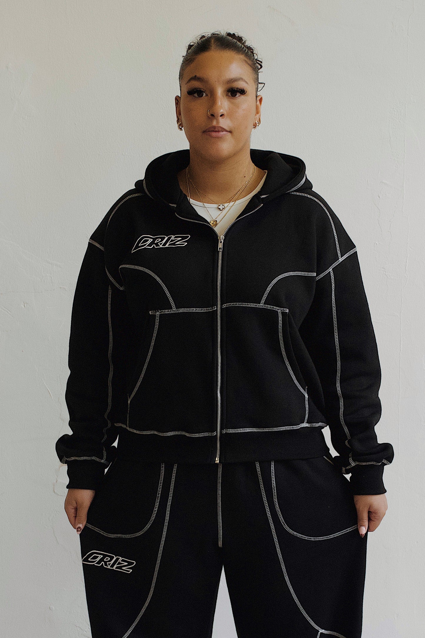 Driz Black Zip-Hoodie